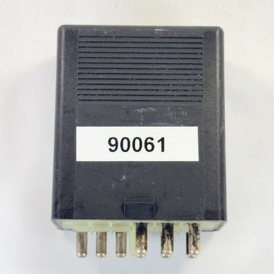 Mercedes Kraftstoffpumpenrelais 0015456705 W123 230 E – Bild 7