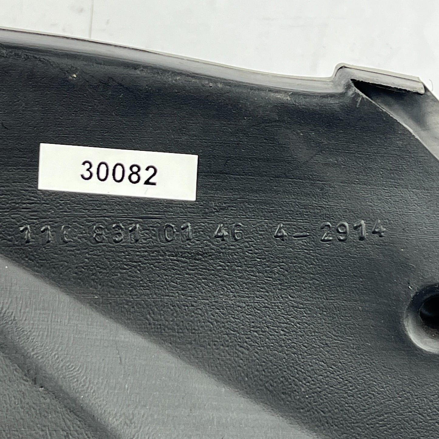 MercedesBenz Luftführung A1168310146 Heizung Gebäse Schacht Lüftungskanal – Bild 6