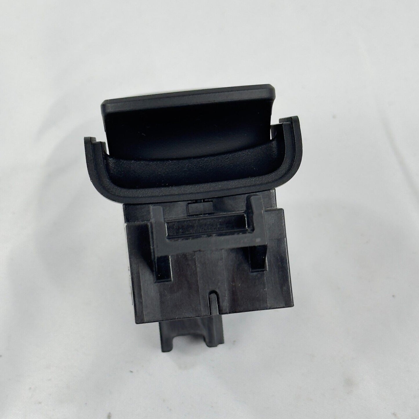 Interruptor de freno de estacionamiento BMW 6842027 61319109311 Original...