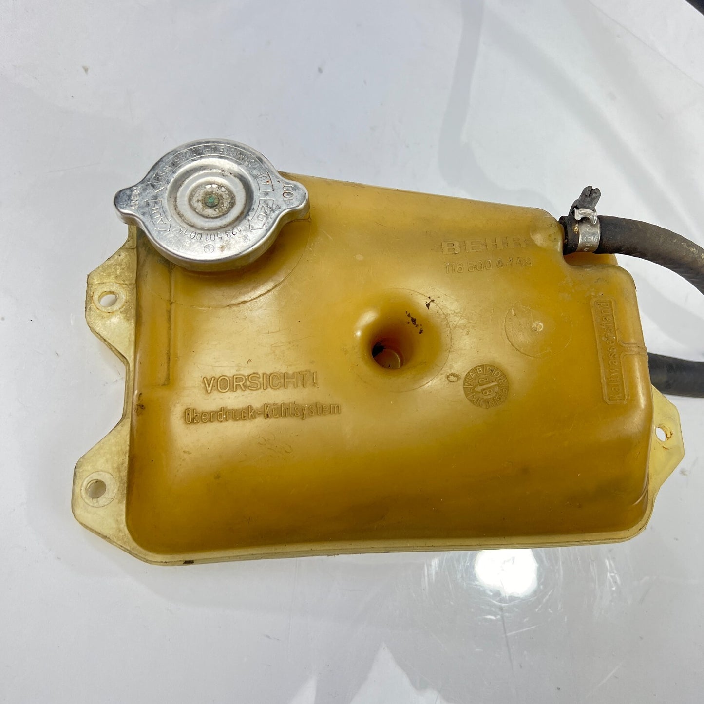 Mercedes-Benz A1165000449 A1235010015 depósito de compensación depósito de re...
