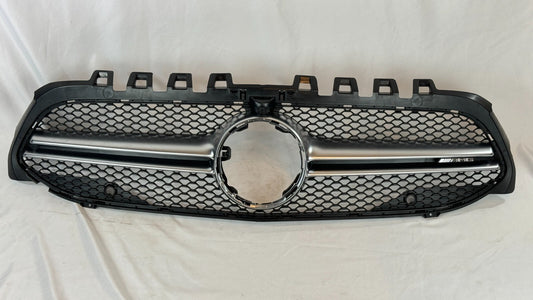 Original Mercedes-AMG A 35 Twin-Blade Kühlergrill für die A-Klasse W177 Vor-Facelift