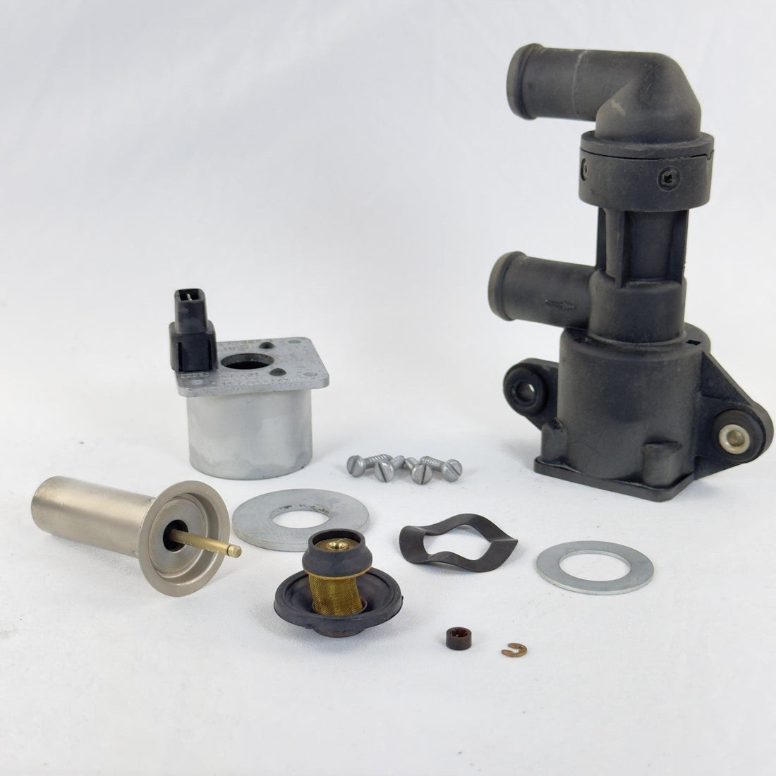 BMW Heizungsventil 64111373188 (Bosch 1147412008) für 5er E28, generalüberholt