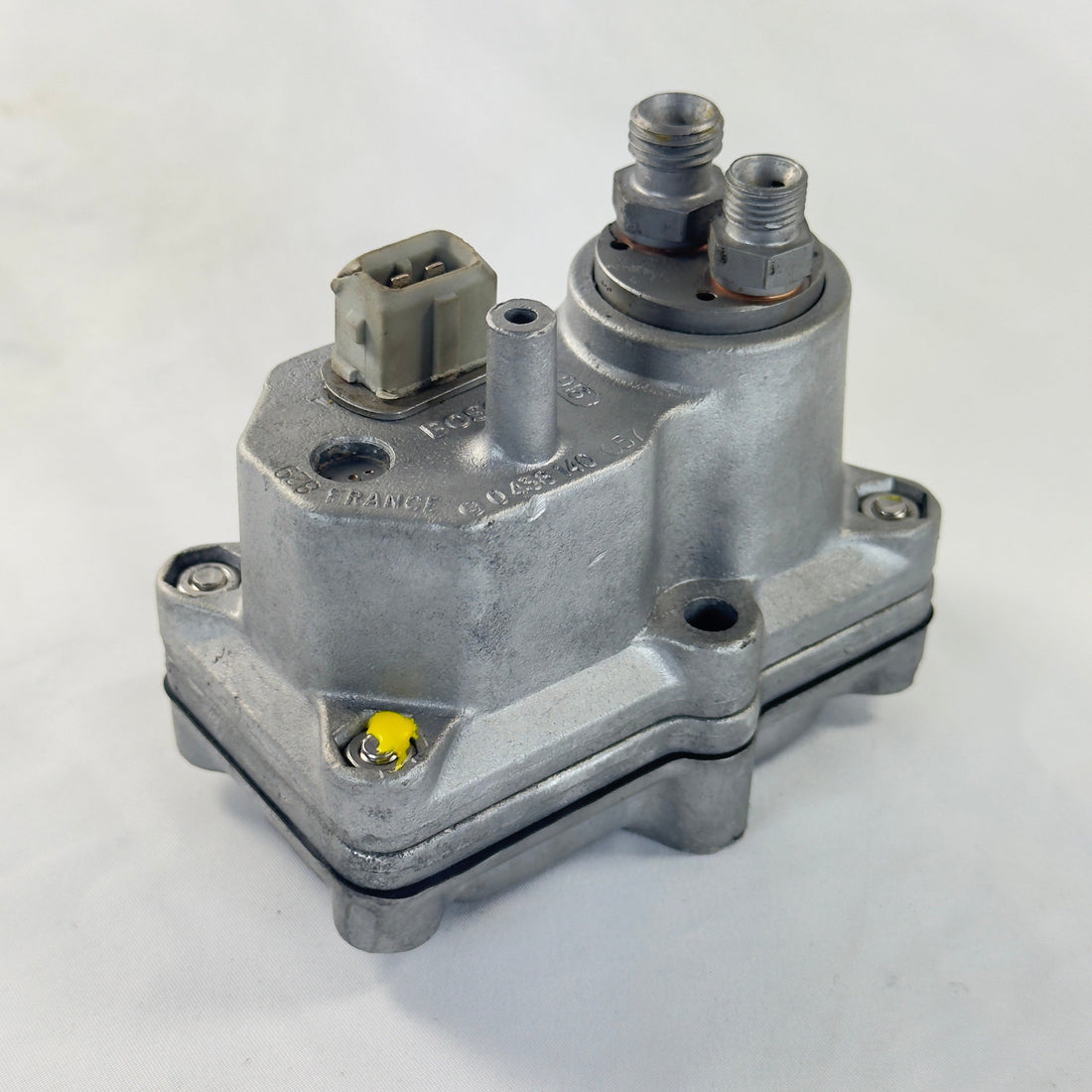 Bosch Warmlaufregler 0438140057 für Mercedes W123 280E mit M110-Motor