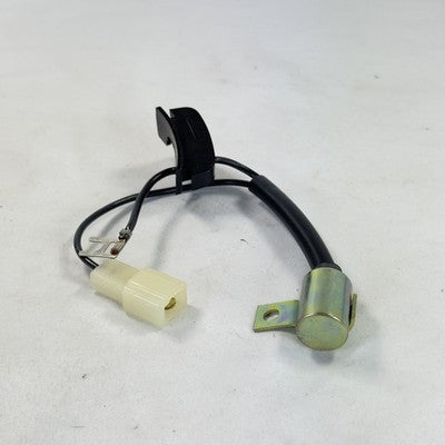 Mazda Zündkondensator 8254-24-322 B1800 B2000 Bongo – Bild 4