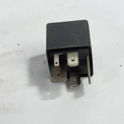 VW Audi Relais Nr. 179 12V original Golf Passat Audi – Bild 4