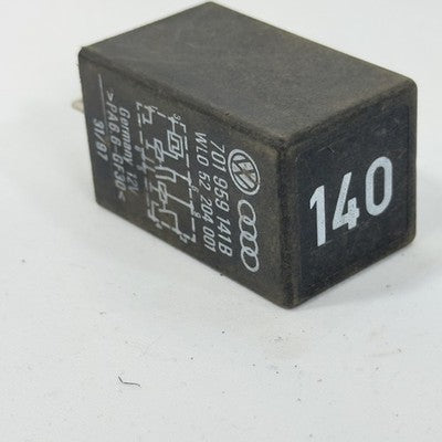VW Audi Relais 140 701959141B 12V original Steckrelais – Bild 2