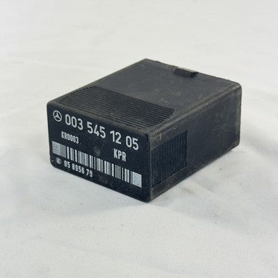 Mercedes Kraftstoffpumpenrelais KPR 0035451205 KR0003 – Bild 1