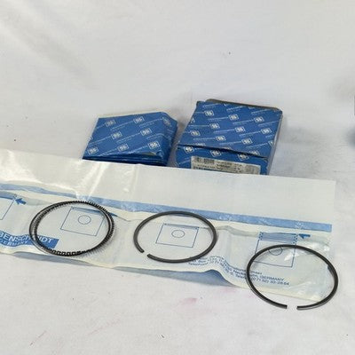 Kolbenschmidt Kolbenringe 84,00mm STD 4 Zyl BMW – Bild 1