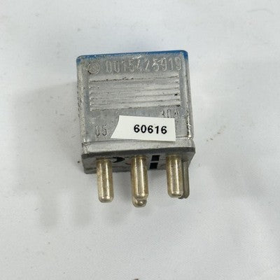 Mercedes Hella Relais blau 12V 30A 0015427591 Hella – Bild 4