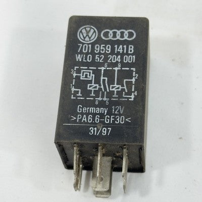 VW Audi Relais 140 701959141B 12V original Steckrelais – Bild 6