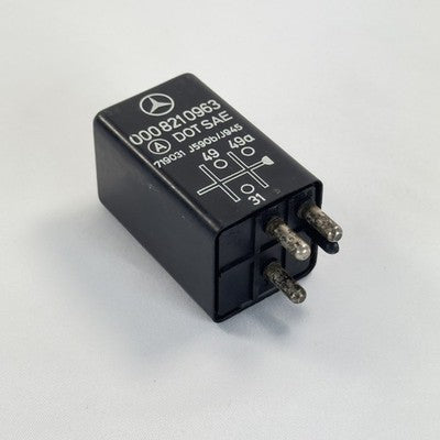 Mercedes Blinkgeber Warnblinkgeber A0008210963 R107 – Bild 1