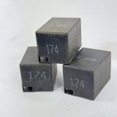 VW Relais 174 1H0955529 Siemens UH2 Wischerrelais – Bild 1