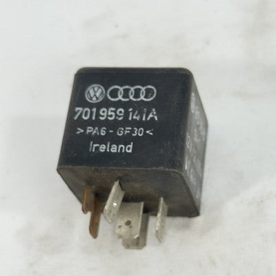 VW Relais 114 701959141A 12V original Steckrelais T4 – Bild 6