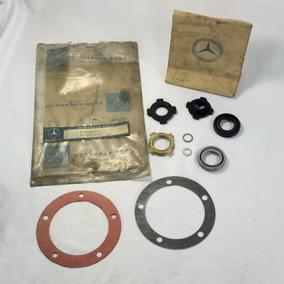 Mercedes Dichtungssatz Wasserpumpe komplett 1215860020 – Bild 1