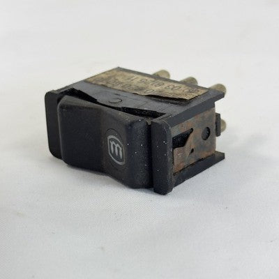 Mercedes Schalter Heckscheibenheizung A0008206010 R107 – Bild 2