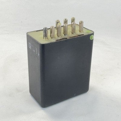 Mercedes Kraftstoffpumpenrelais 0015456705 W123 230 E – Bild 6