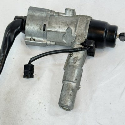 Mercedes W201 Zündschloss Lenkschloss A2015409706 – Bild 2