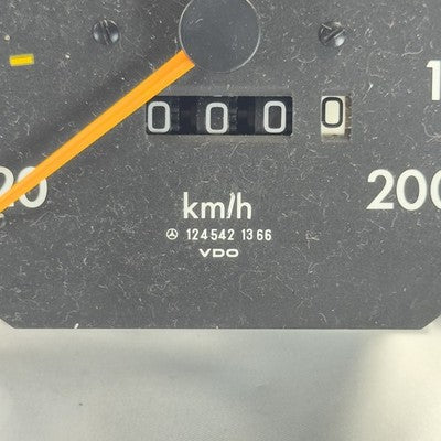 Mercedes S124 Tacho 1245421366 200 km/h VDO 250 TD 250 – Bild 4