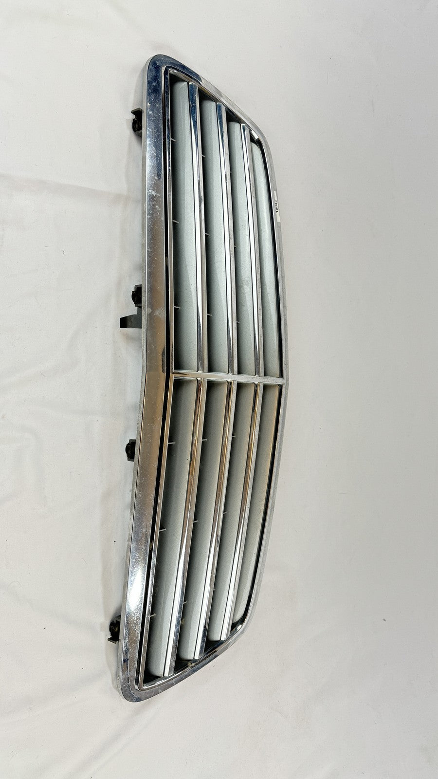 Mercedes Kühlergrill A2038800223 W203 C-Klasse – Bild 1