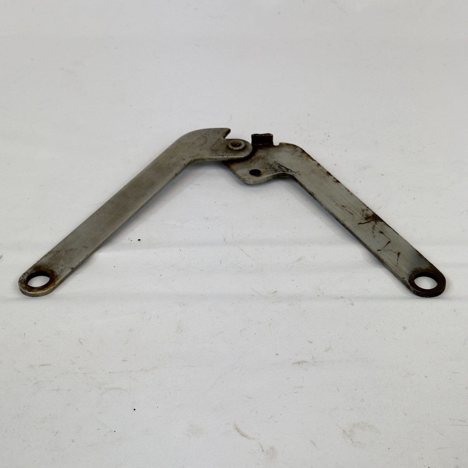 Motorhaubenschanier Links Halter Scharnier Stütze Mercedes Benz A1168800177 – Bild 2