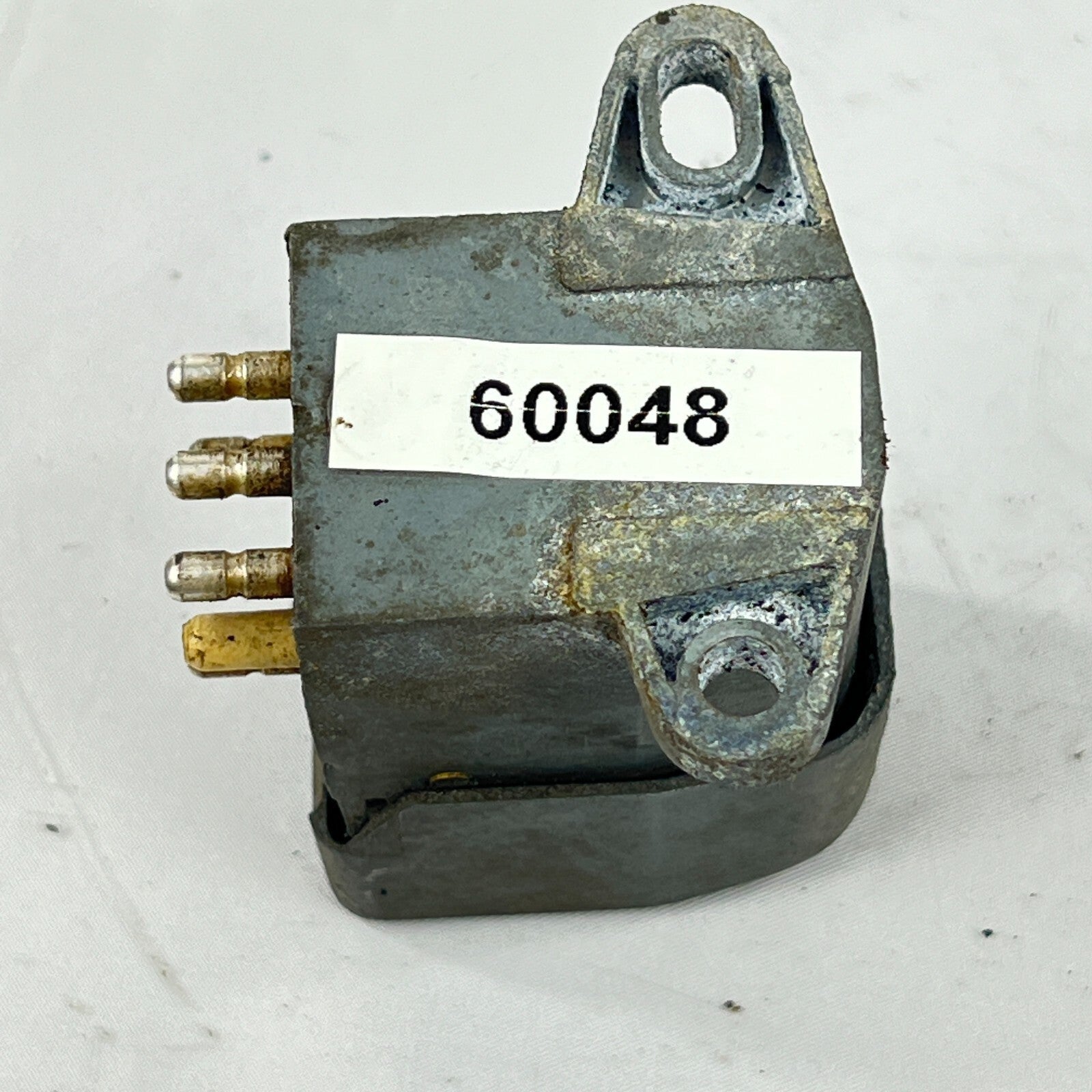 MercedesBenz A1088210751 Schalter Windschutzscheibe Waschanlage Fußschalter – Bild 5