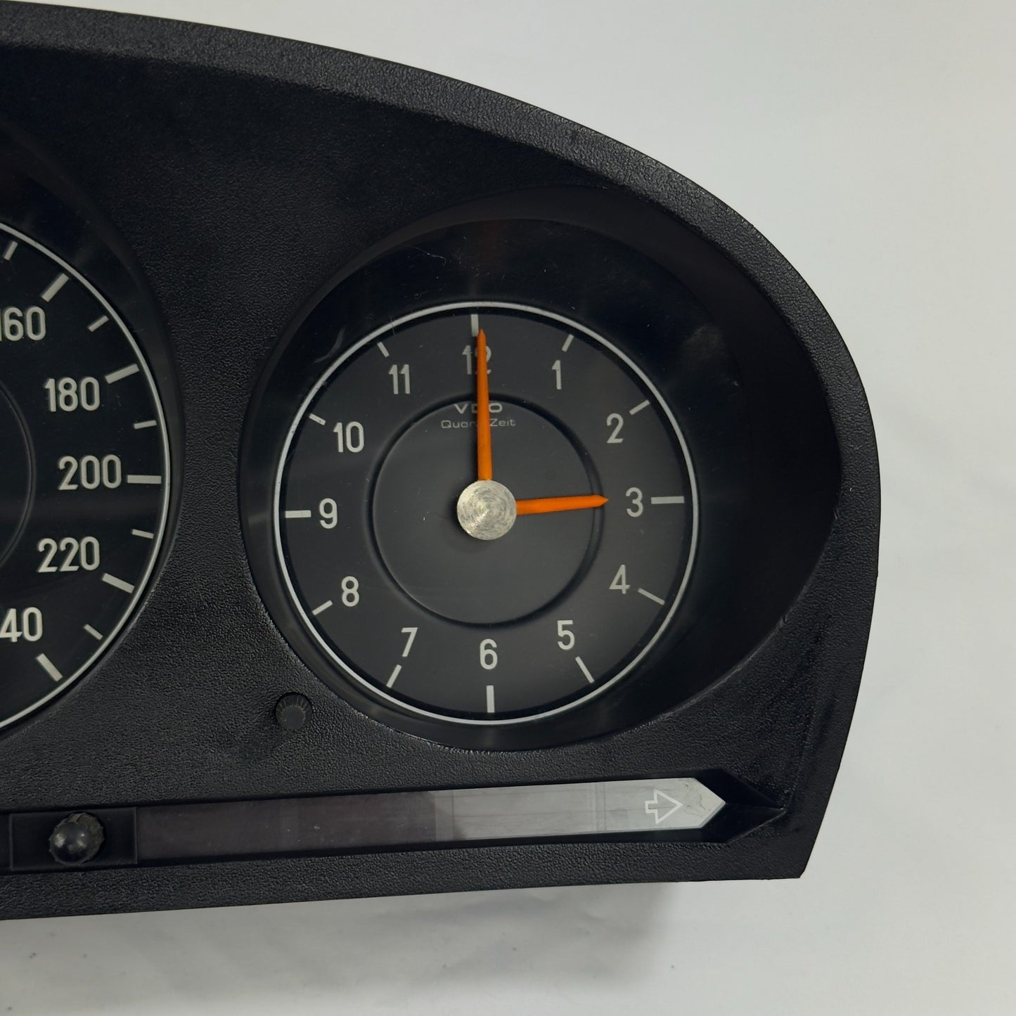 Mercedes W116 W107 Tacho Kombiinstrument Uhr Tankanzeige 240kmh VDO 11654228014