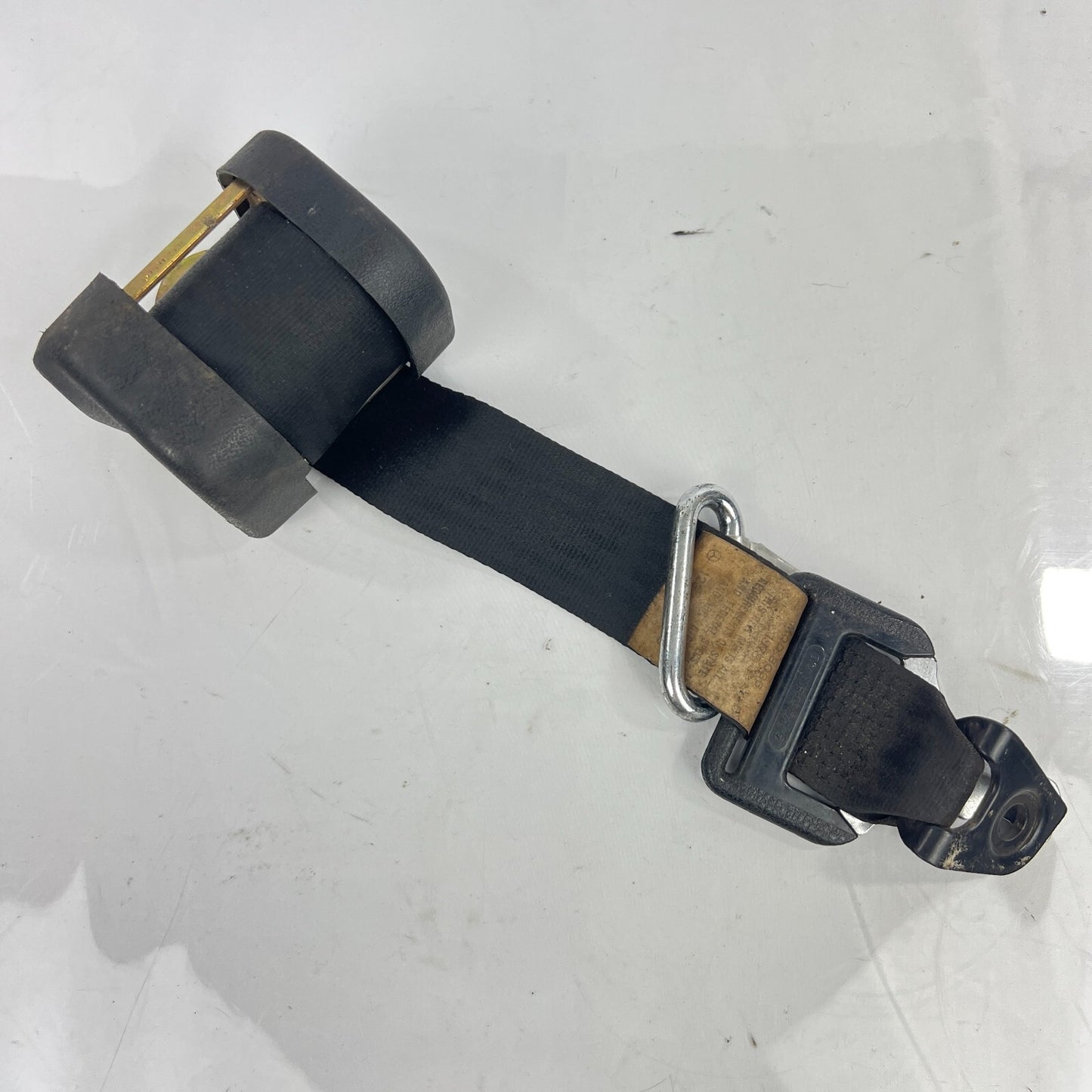MercedesBenz A1238601085 Sicherheitsgurt Automatikgurt Fahrersitz L R W116 W123 – Bild 1