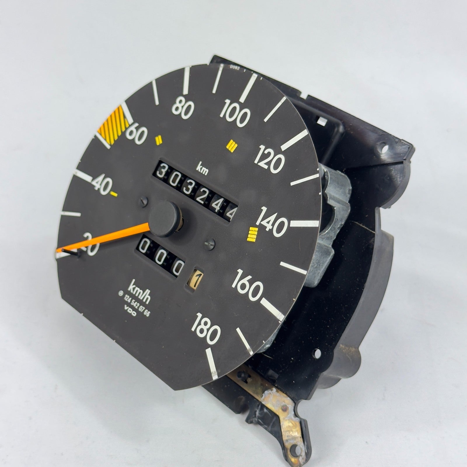Mercedes W124 Tacho Tachometer Diesel E 200D 200TD 5 Gang VDO 180kmh 1245420766 – Bild 3