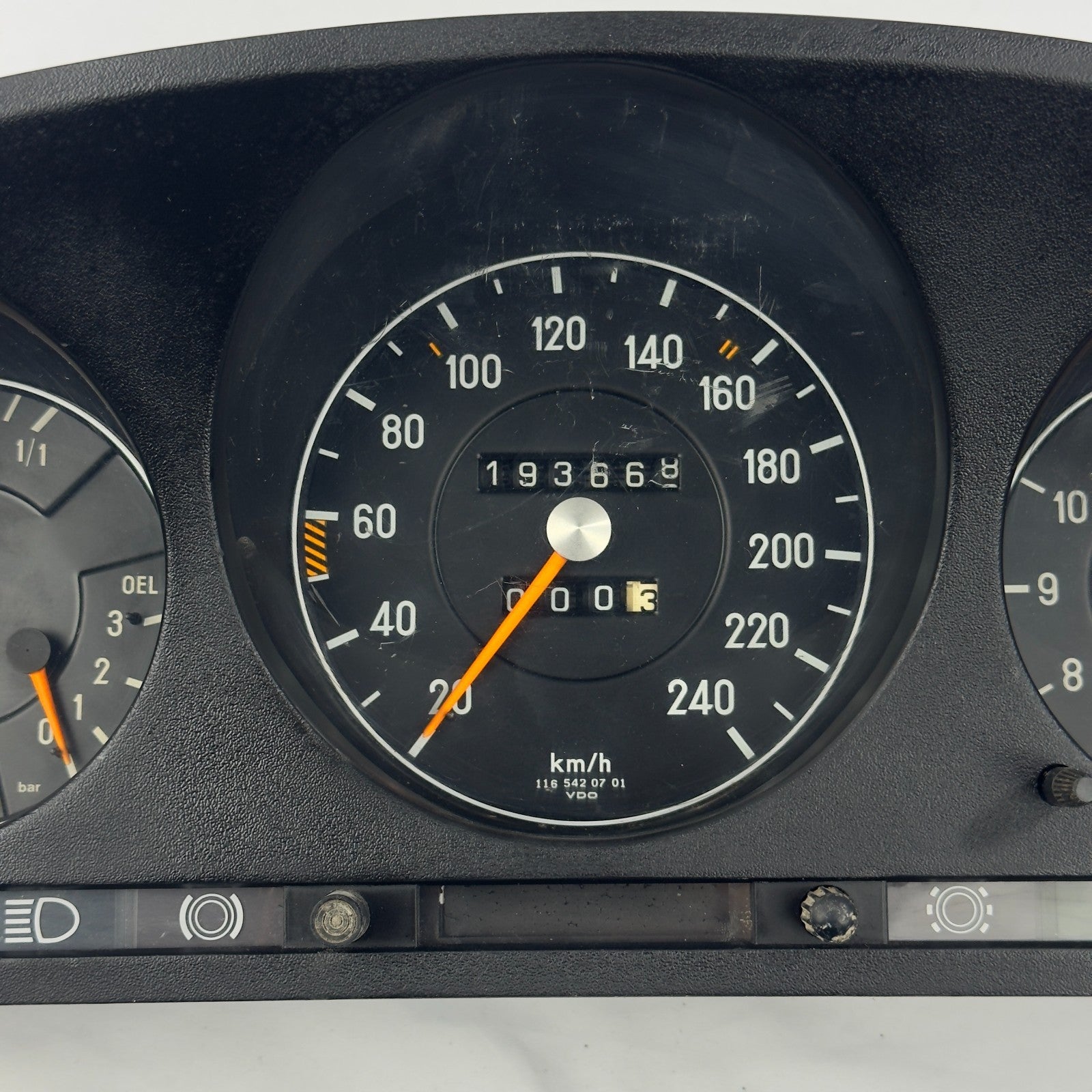 Mercedes W116 W107 Tacho Kombiinstrument Uhr Tankanzeige 240kmh VDO 10754207015