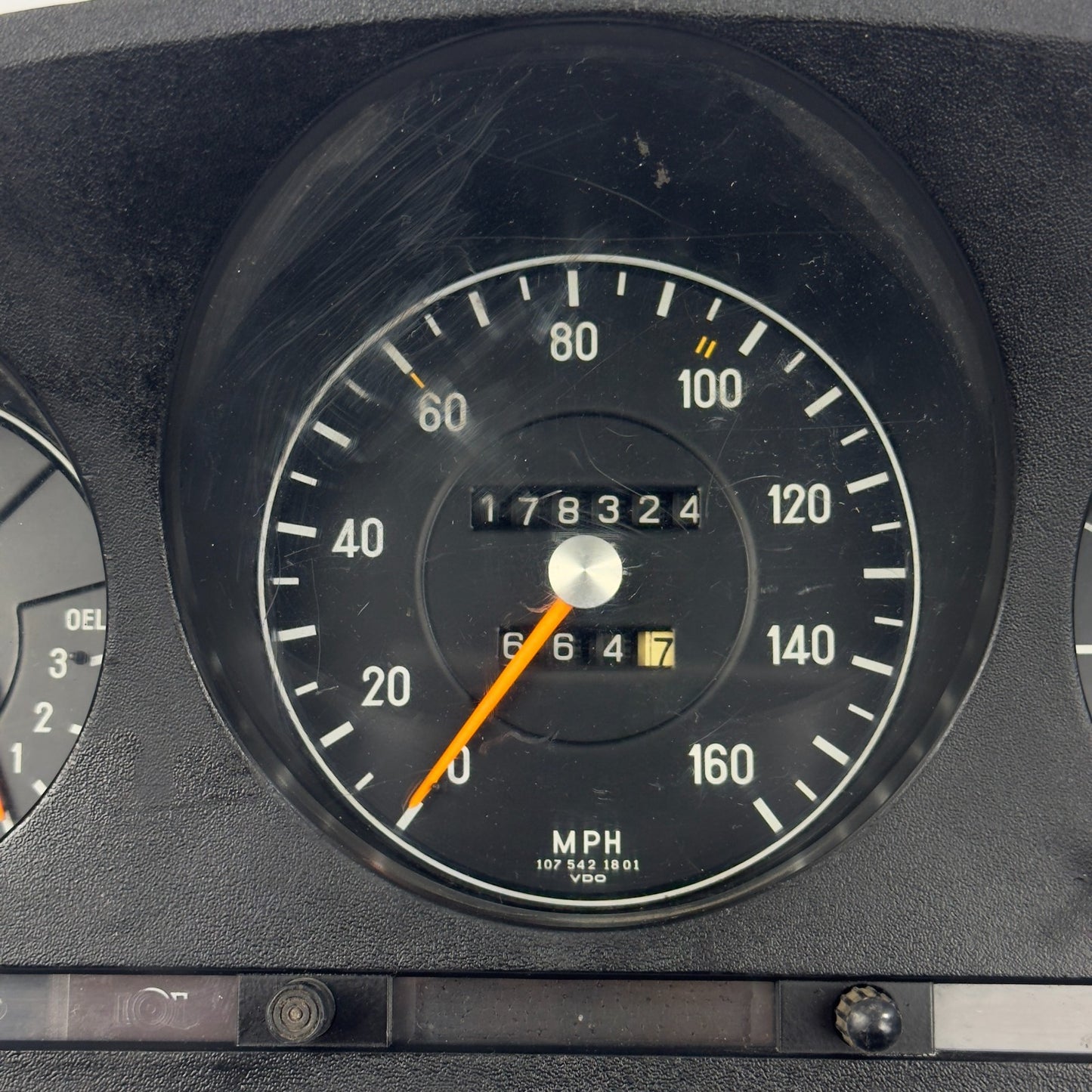 Mercedes W116 W107 Tacho Kombiinstrument MPH Meilen 160mph VDO 10754218014