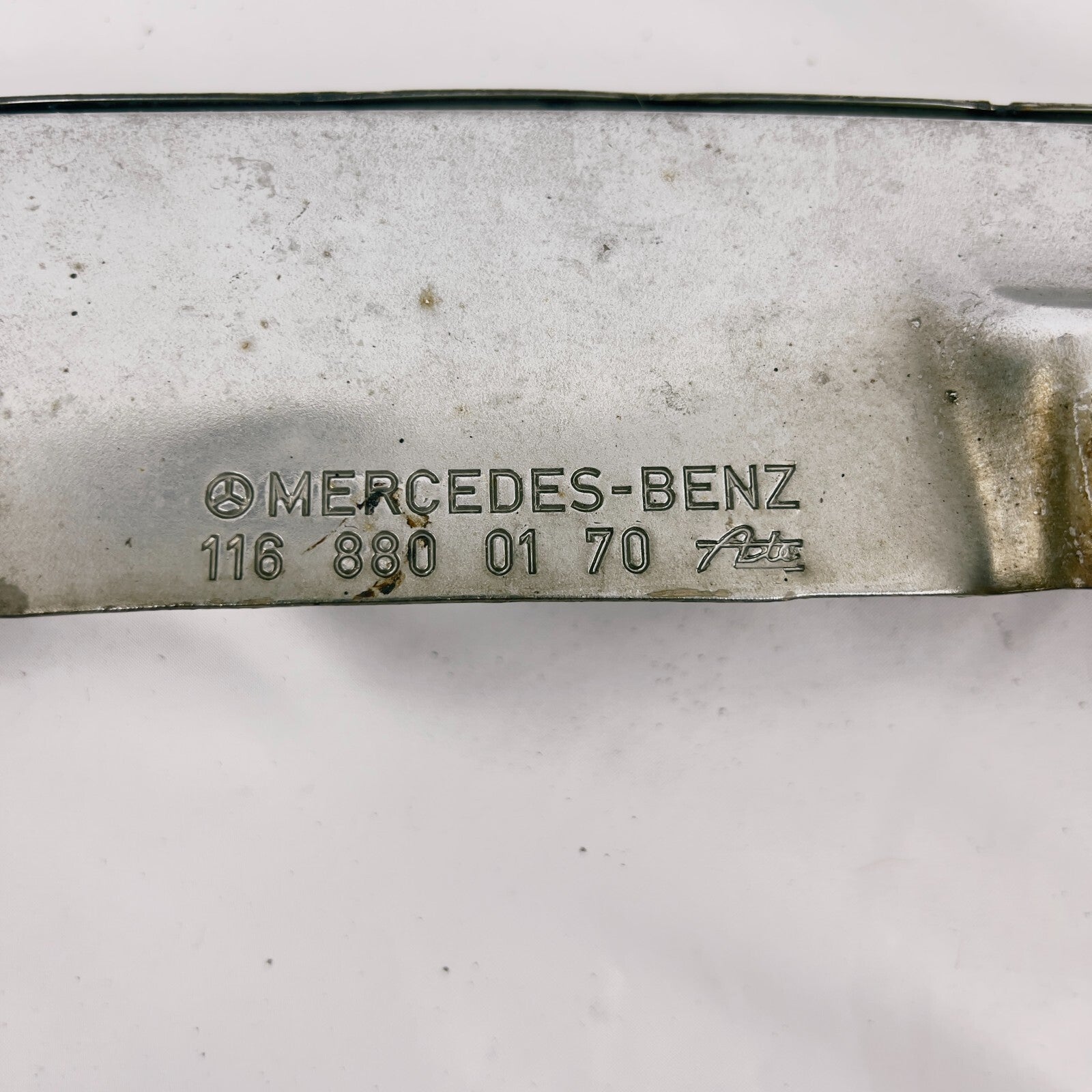 MercedesBenz Stossfanger Links für SEKlasse 116 Oldtimer Rarität A1168800170 – Bild 10