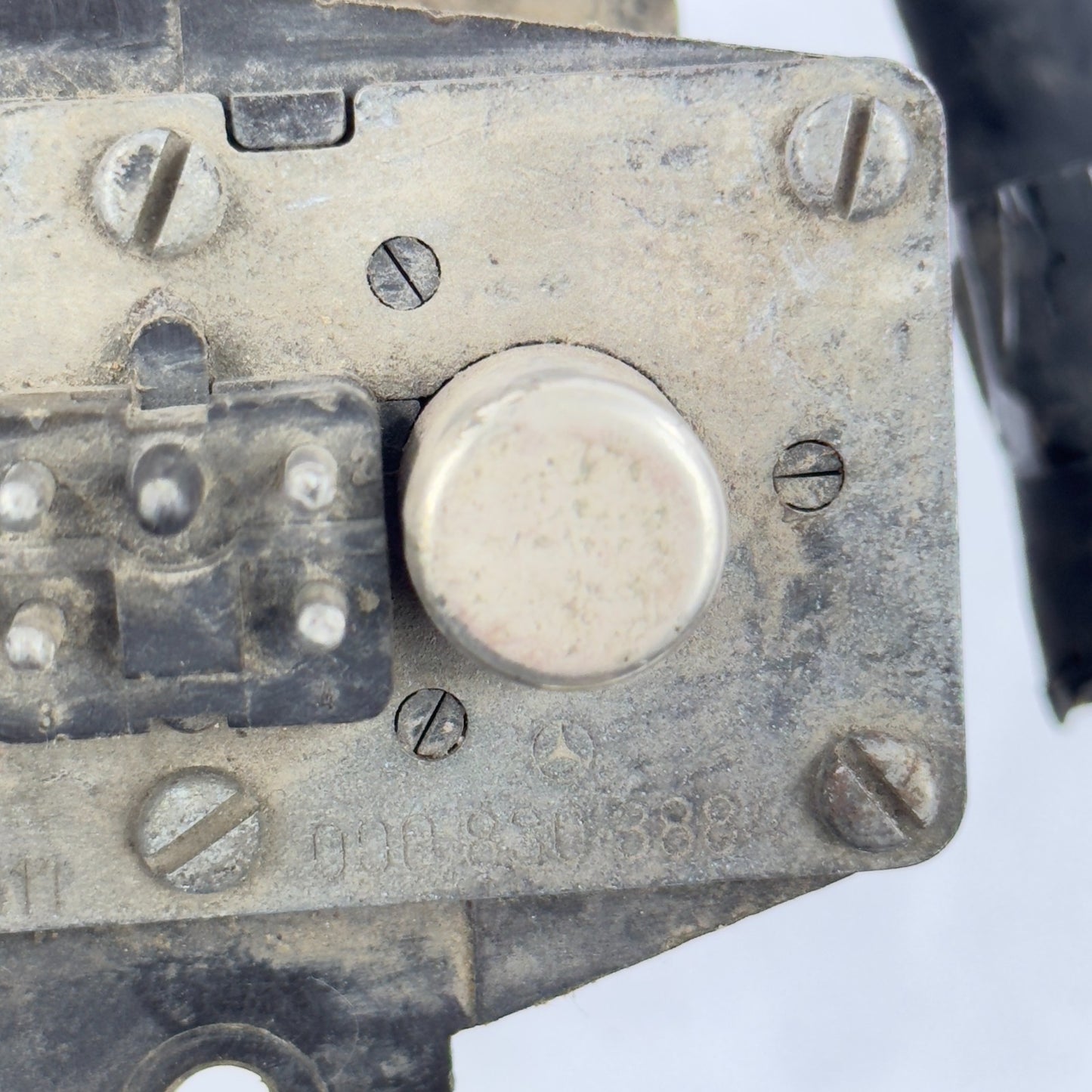 Mercedes W126 Heizung Heizungsventil Duoventil Wasserpumpe 1268300084 00083028844