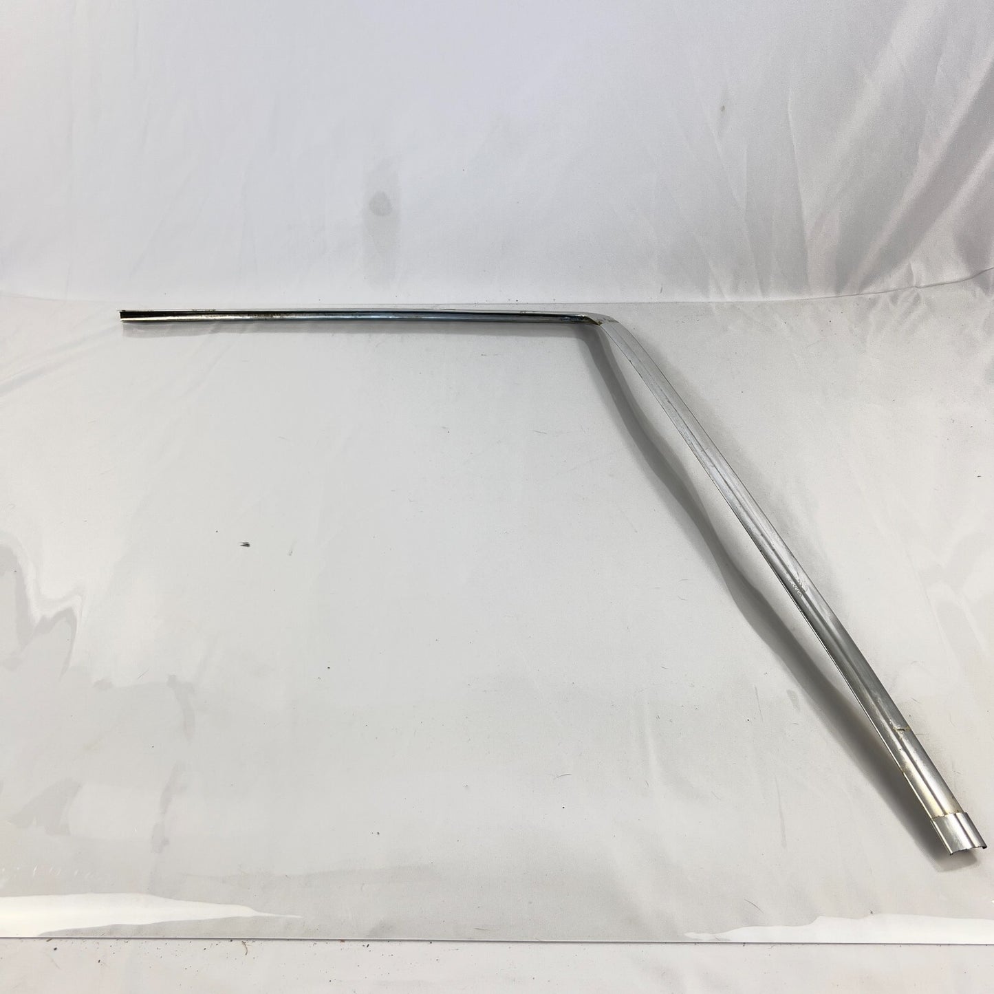 Mercedes Benz Zierrahmen Rechts Hinten Frontscheibe Chrom Fenster A1166710230 – Bild 3
