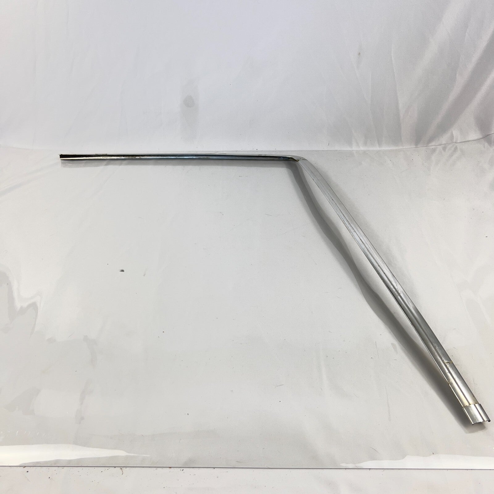 Mercedes Benz Zierrahmen Rechts Hinten Frontscheibe Chrom Fenster A1166710230 – Bild 3