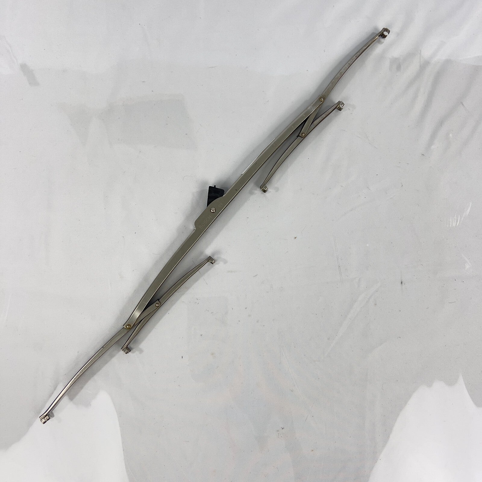 Mercedes Benz Bosch Scheibenwischer Wischblätter 480mm Lang Rechts A1168200145 – Bild 5