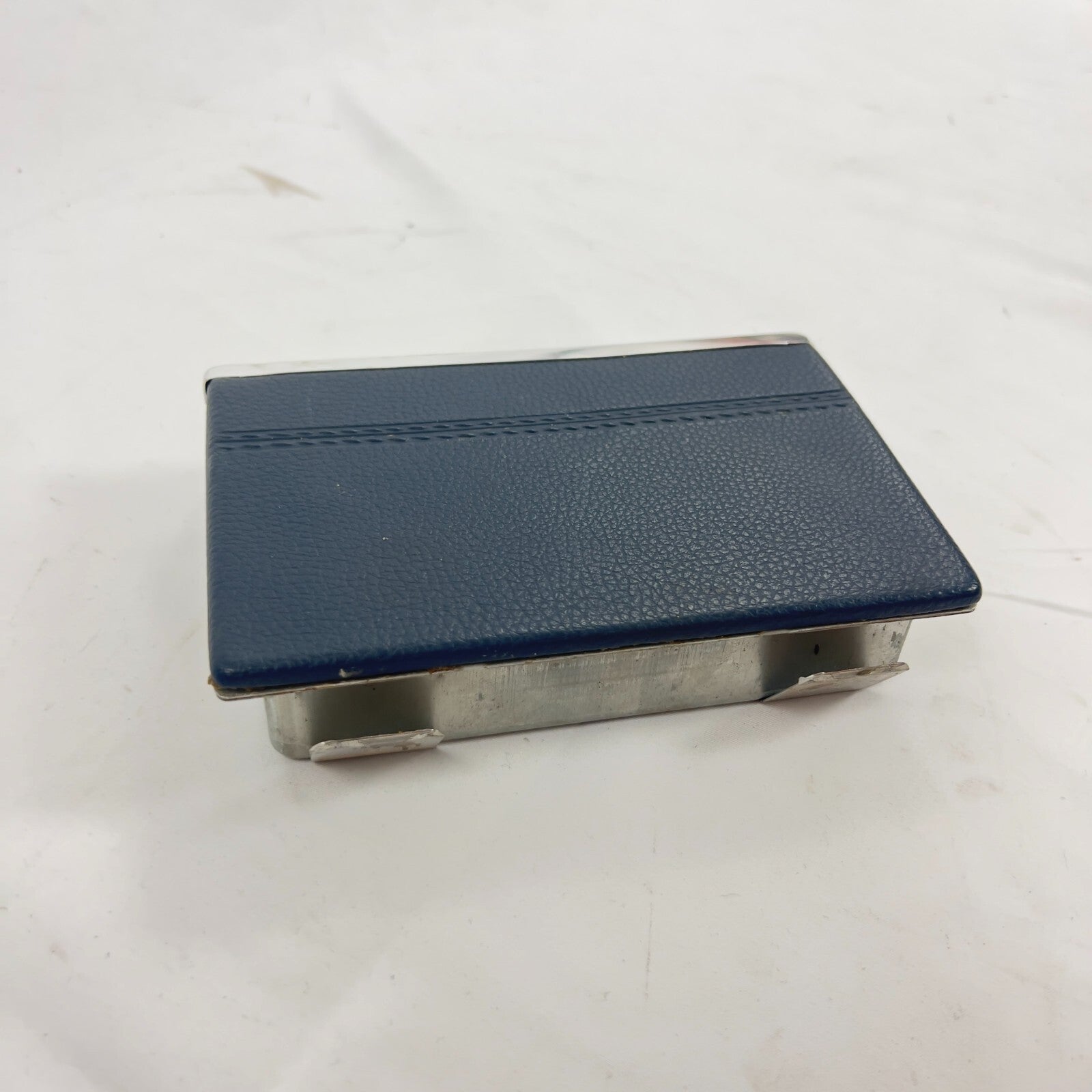 MercedesBenz W116 Aschenbecher Ascher Türaschenbecher Blau Hinten A0008102630 – Bild 3