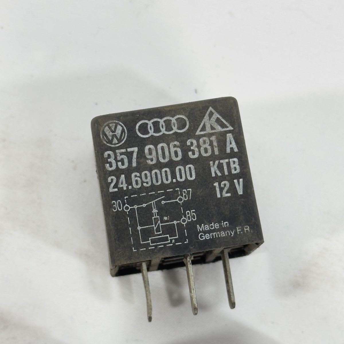 VW Audi Relais 109 357906381A 12V Passat Golf original – Bild 5