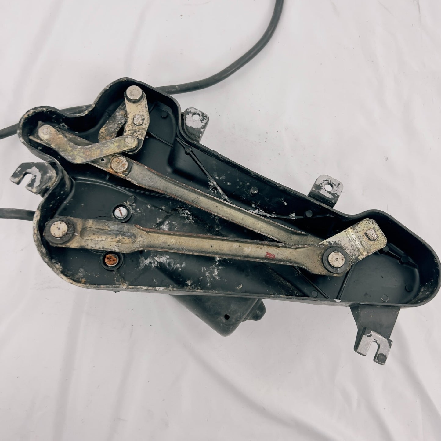 MercedesBenz Scheibenwischer Motor Gestänge W116 A1168201928 A0008204042 – Bild 6