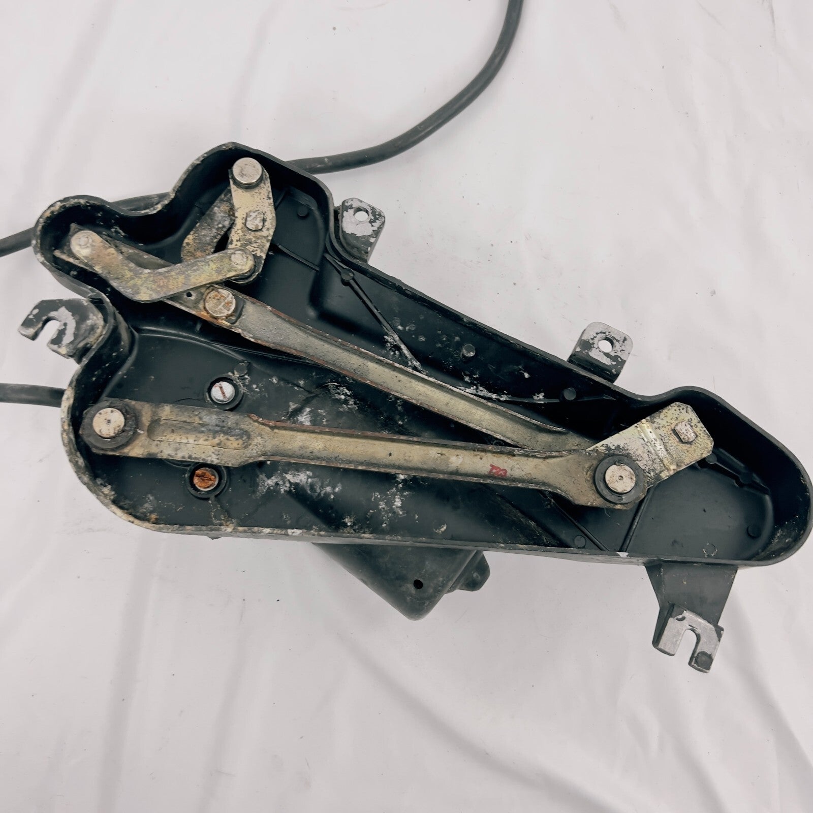 MercedesBenz Scheibenwischer Motor Gestänge W116 A1168201928 A0008204042 – Bild 6