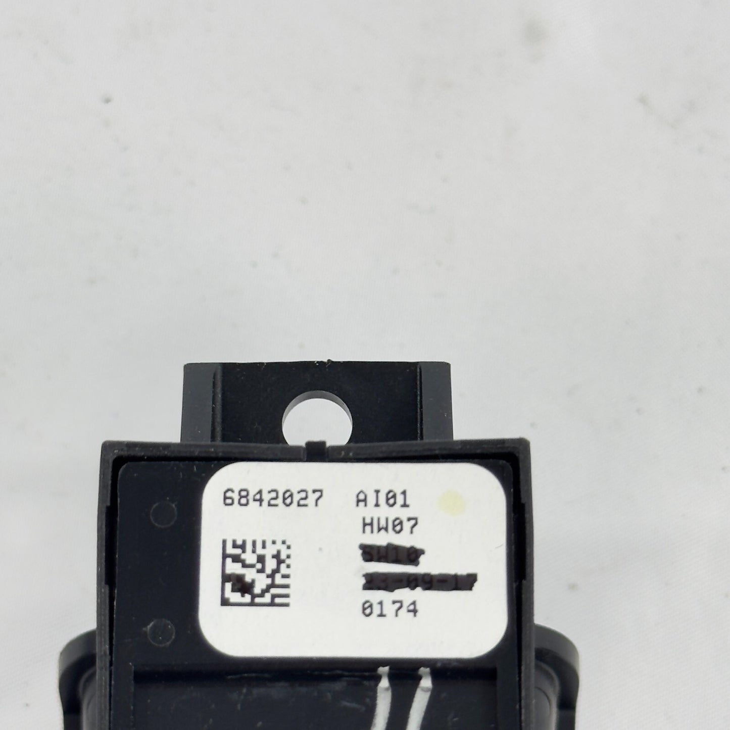 BMW Schalter Parkbremse 6842027 61319109311 Original NEU F90 G01 G02 G30 G31 G32 – Bild 6