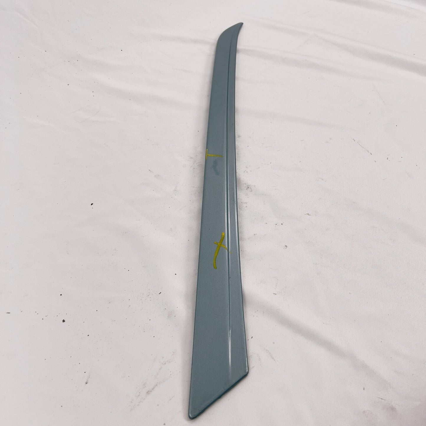 Mercedes Benz ASäule Fahrerseite Zierleiste Leiste Blau W116 A1166980130 – Bild 3