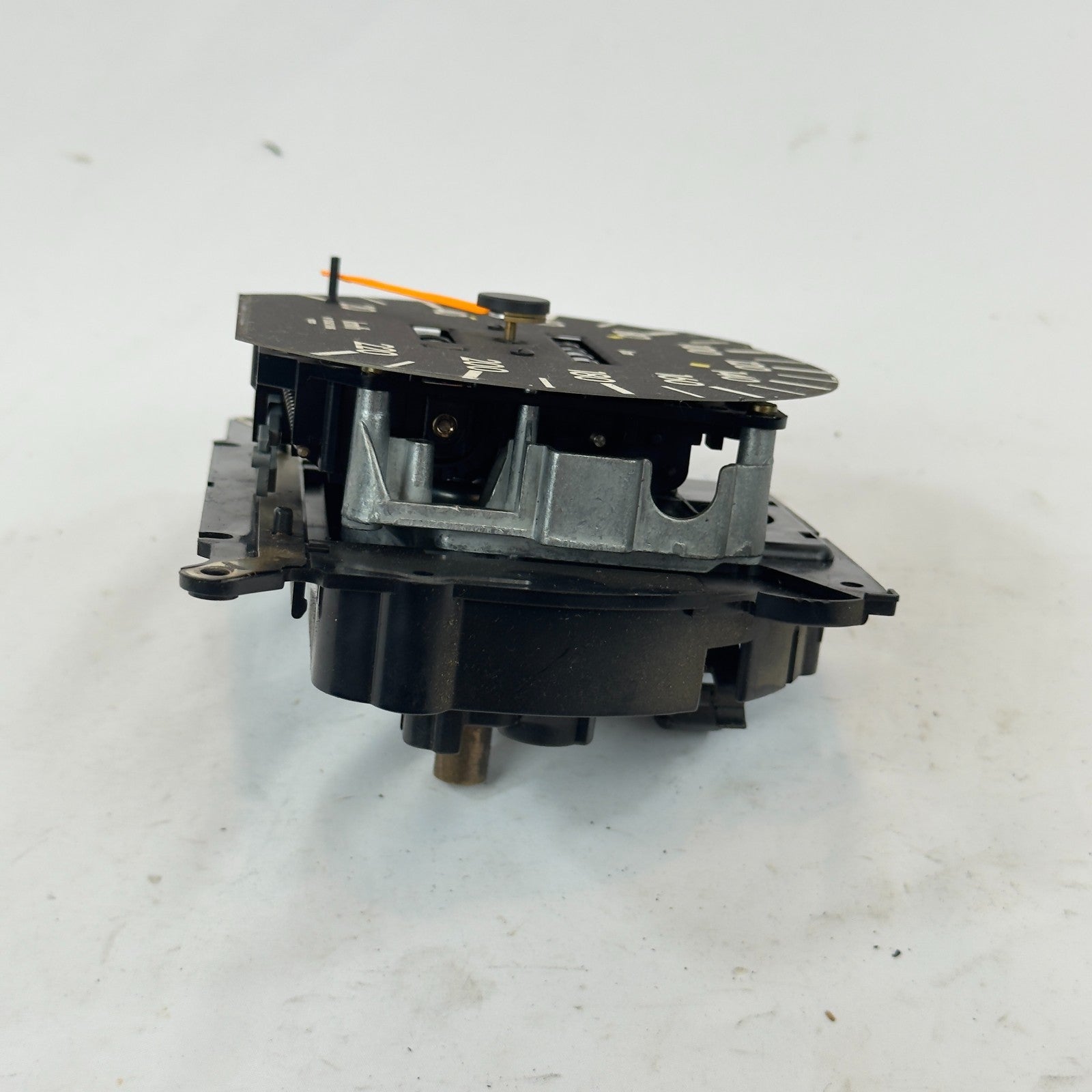 Mercedes W124 Tacho Tachometer 200 200TE 4 Gang 220kmh A12454210663