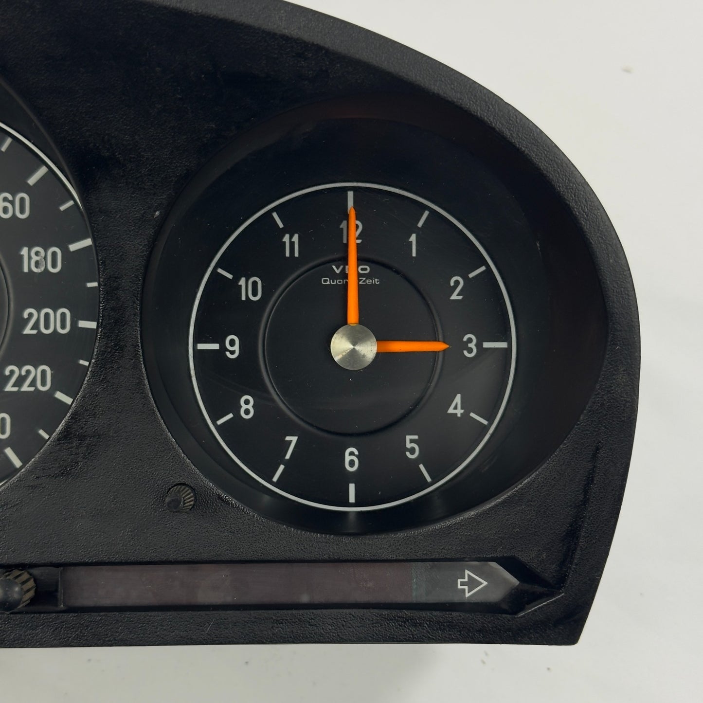 Mercedes W116 W107 Tacho Kombiinstrument Uhr Tankanzeige 240kmh VDO 11654205014