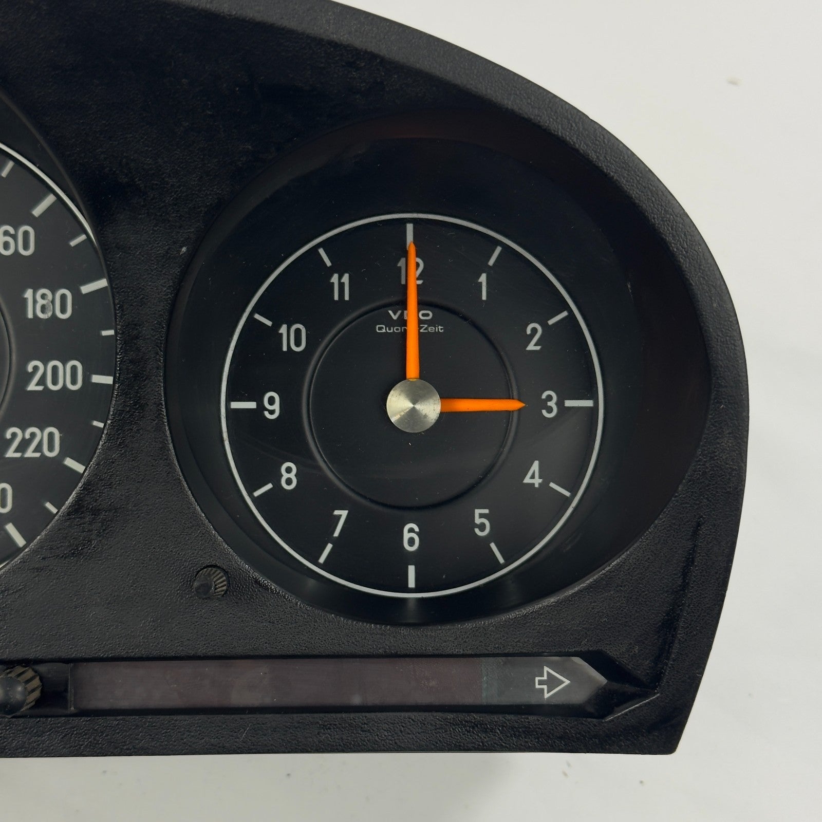 Mercedes W116 W107 Tacho Kombiinstrument Uhr Tankanzeige 240kmh VDO 11654205014