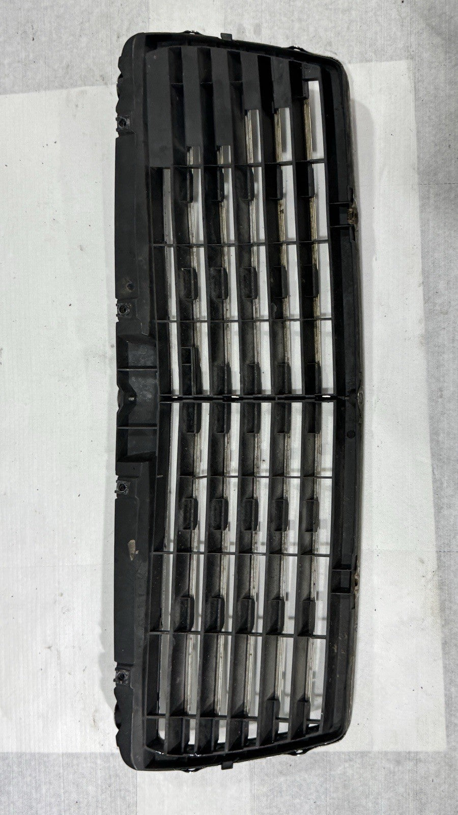 Mercedes Kühlergrill Frontgrill W210 E klasse Original Elegance 2108800083 – Bild 5