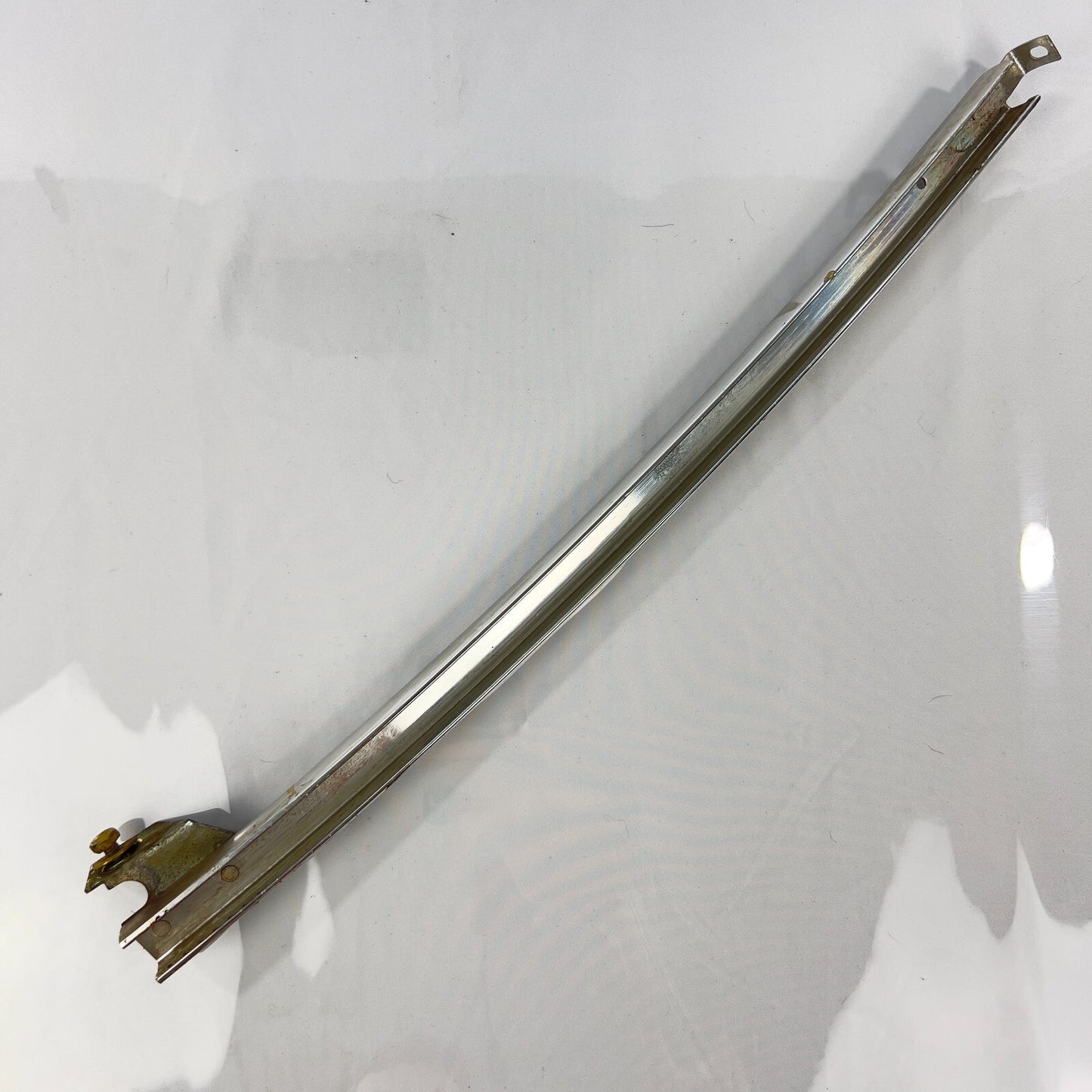 Mercedes Benz Fenstersteg Links Hinten Fahrerseite Fondtür Zierleiste 1167300319 – Bild 6