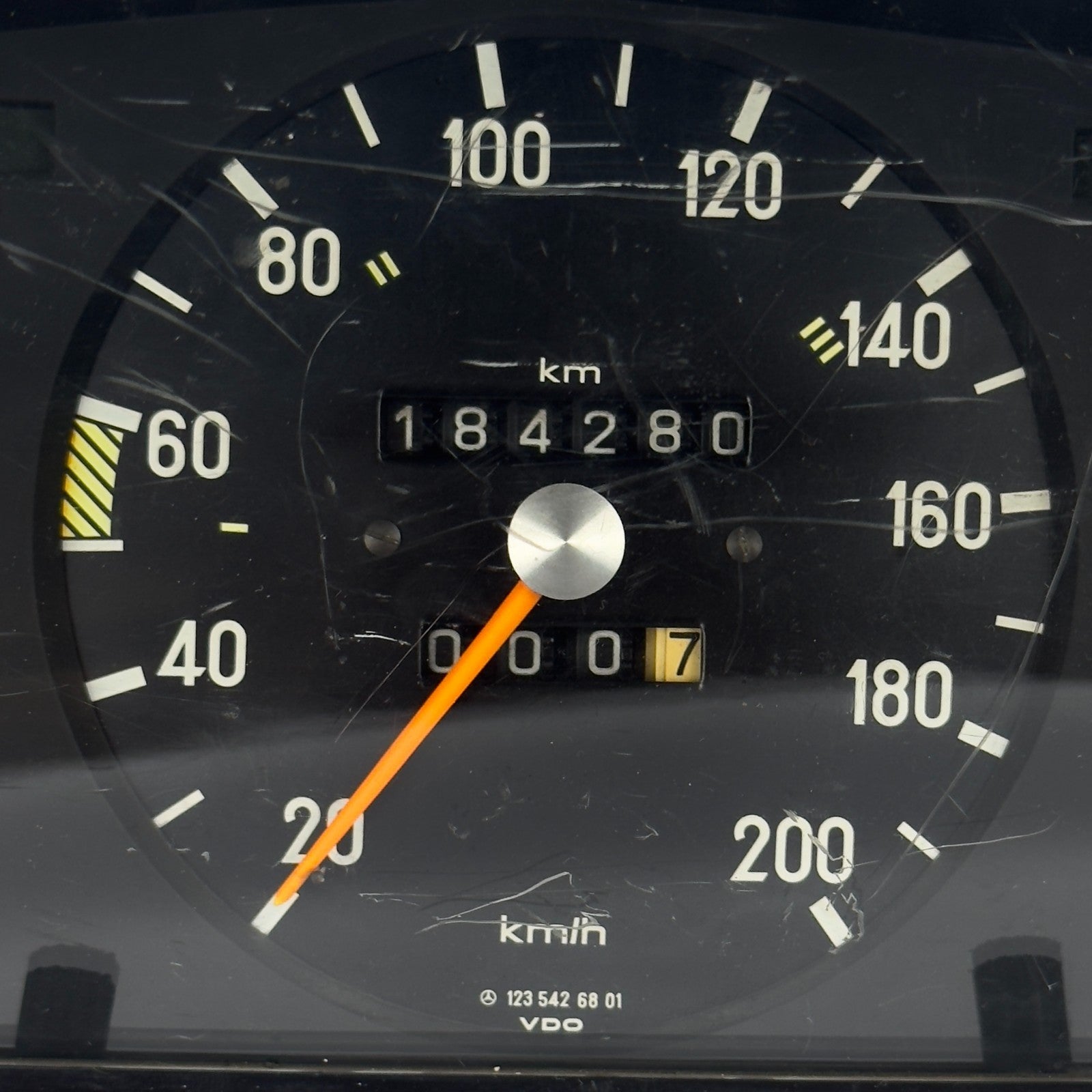 Mercedes W123 S123 T123 Tacho Kombiinstrument Uhr 200kmh VDO A12354268011