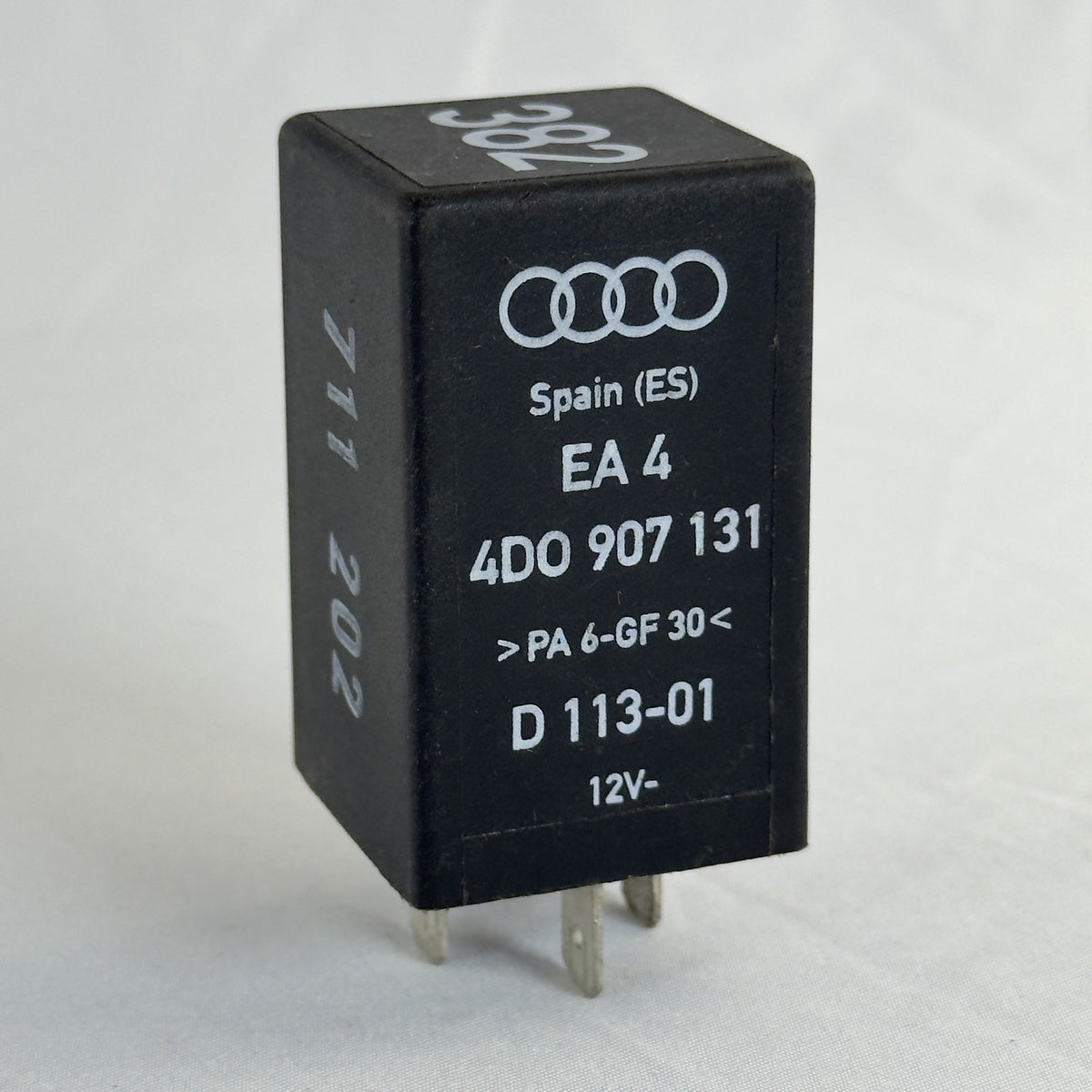 Audi Relais 382 4D0907131 Einstiegsbeleuchtung – Bild 2