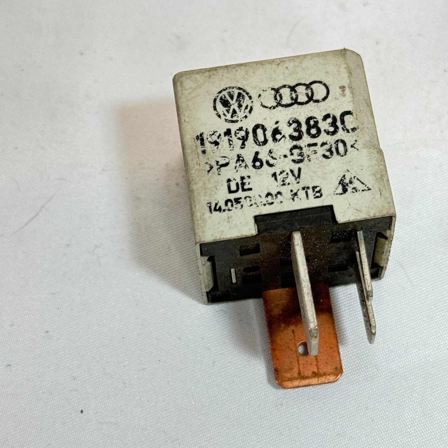 VW Relais 167 Arbeitsrelais 191906383C Audi Seat Volkswagen Skoda – Bild 5