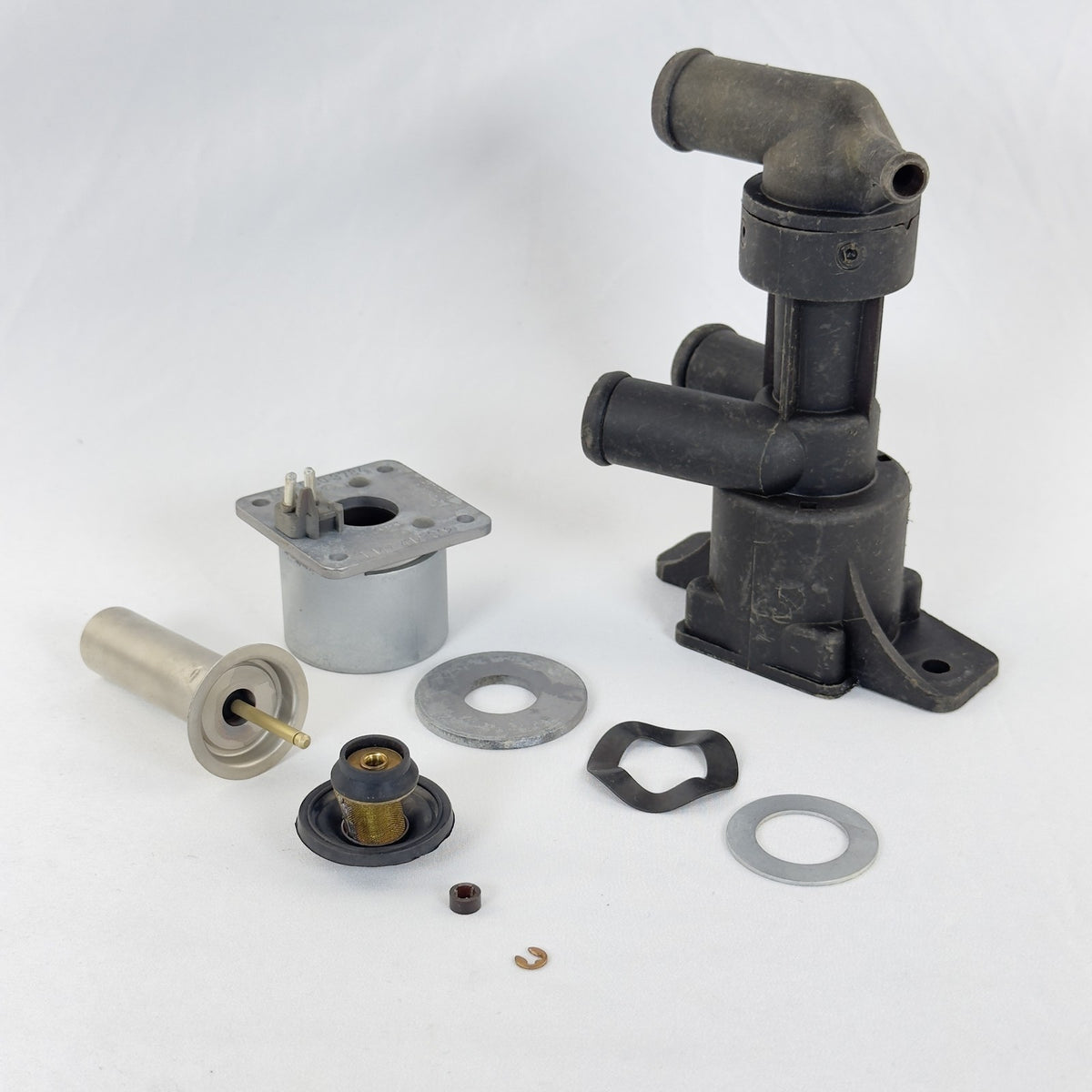 Mercedes Monoventil Heizungsventil A0008303784 W126 – Bild 1